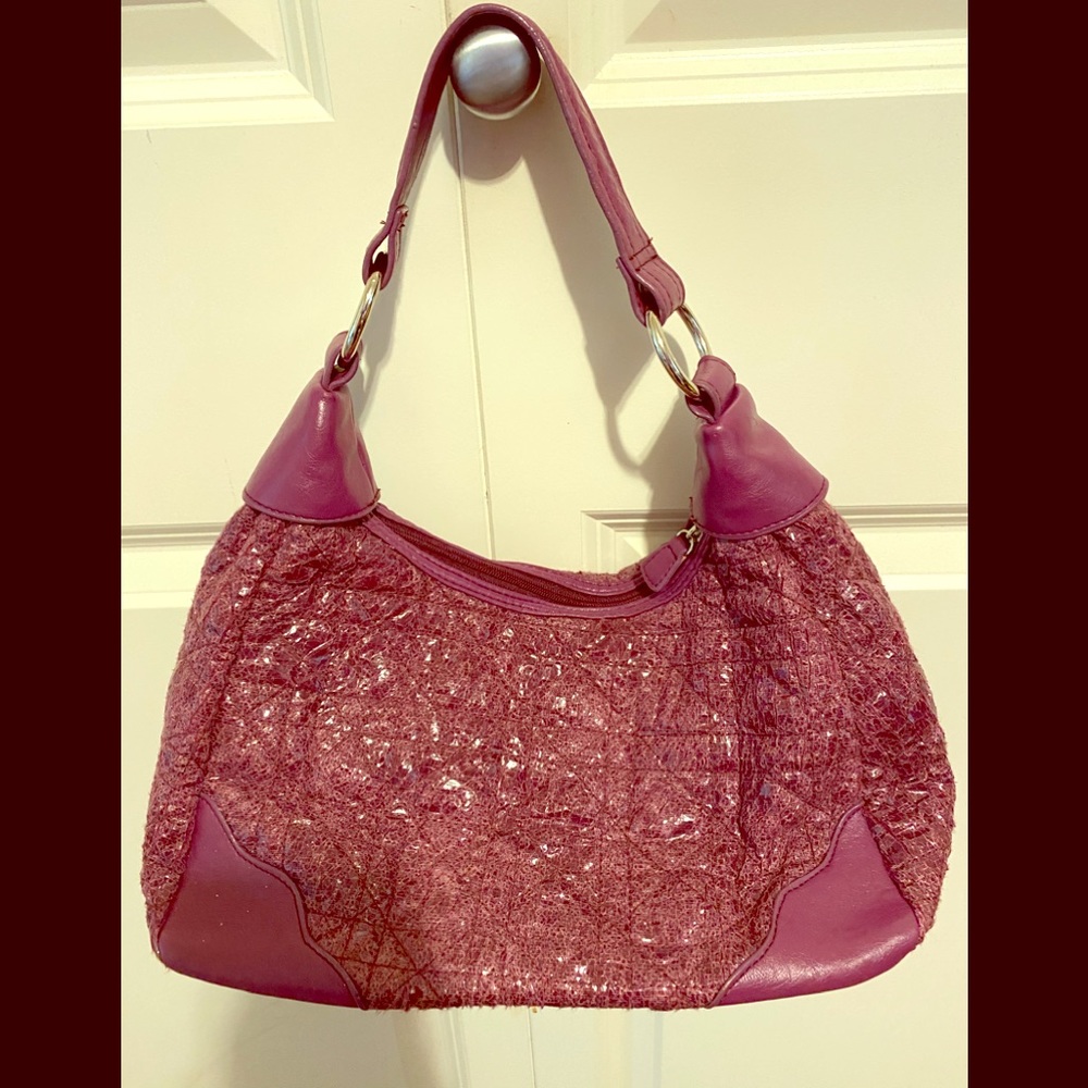 4/$30 Shoulder bag